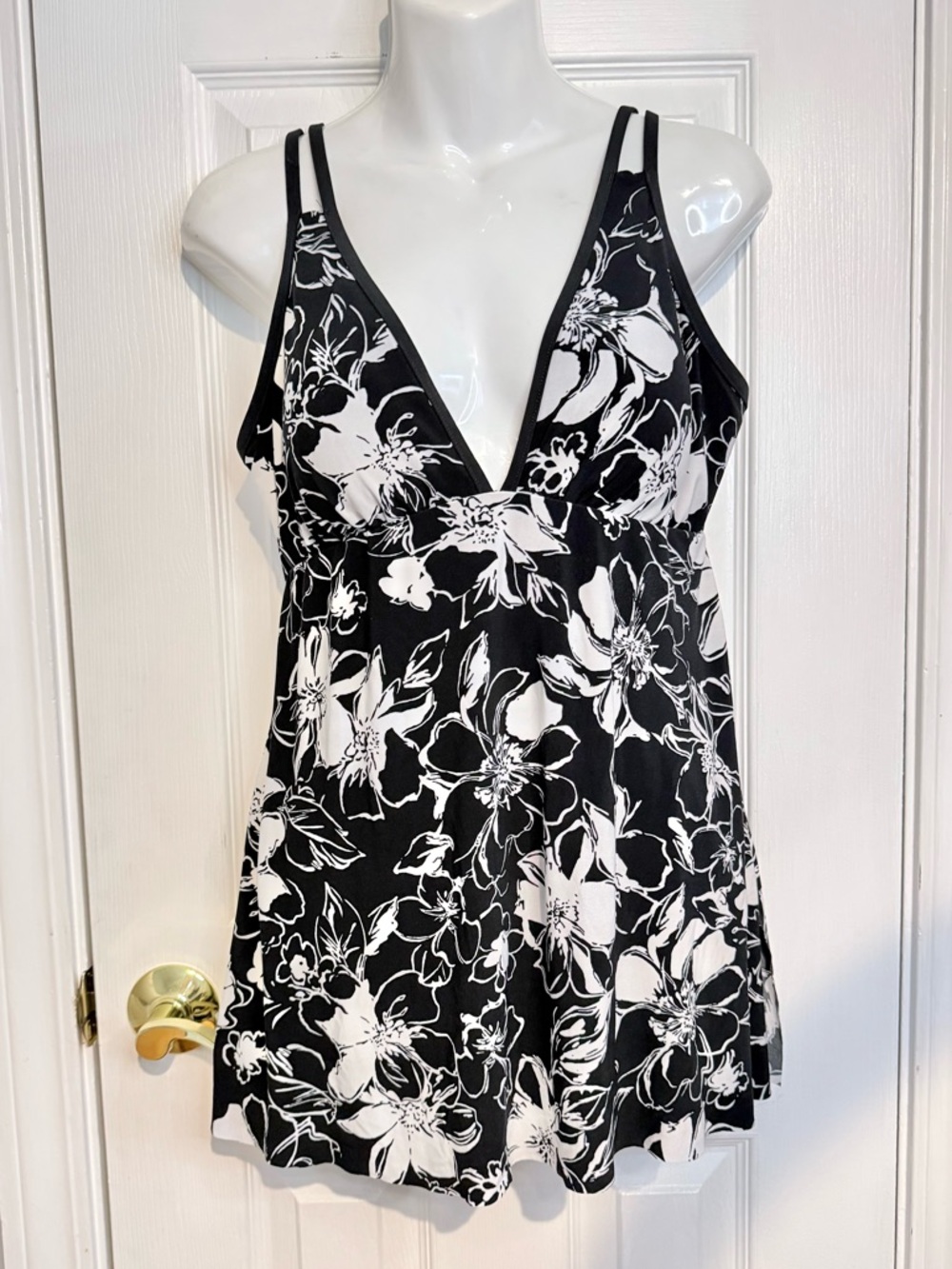 Trimshaper Floral Swimsuit size 10